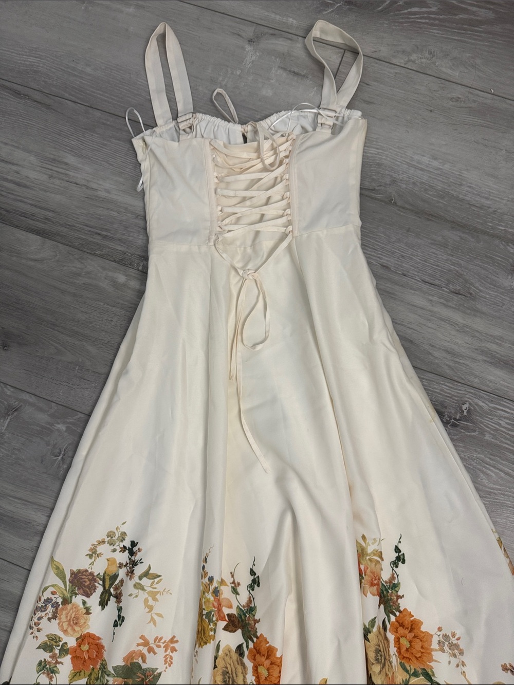 Vintage Cream Maxi Dress with Orange & Yellow Floral Border side pockets - Picture 5 of 7